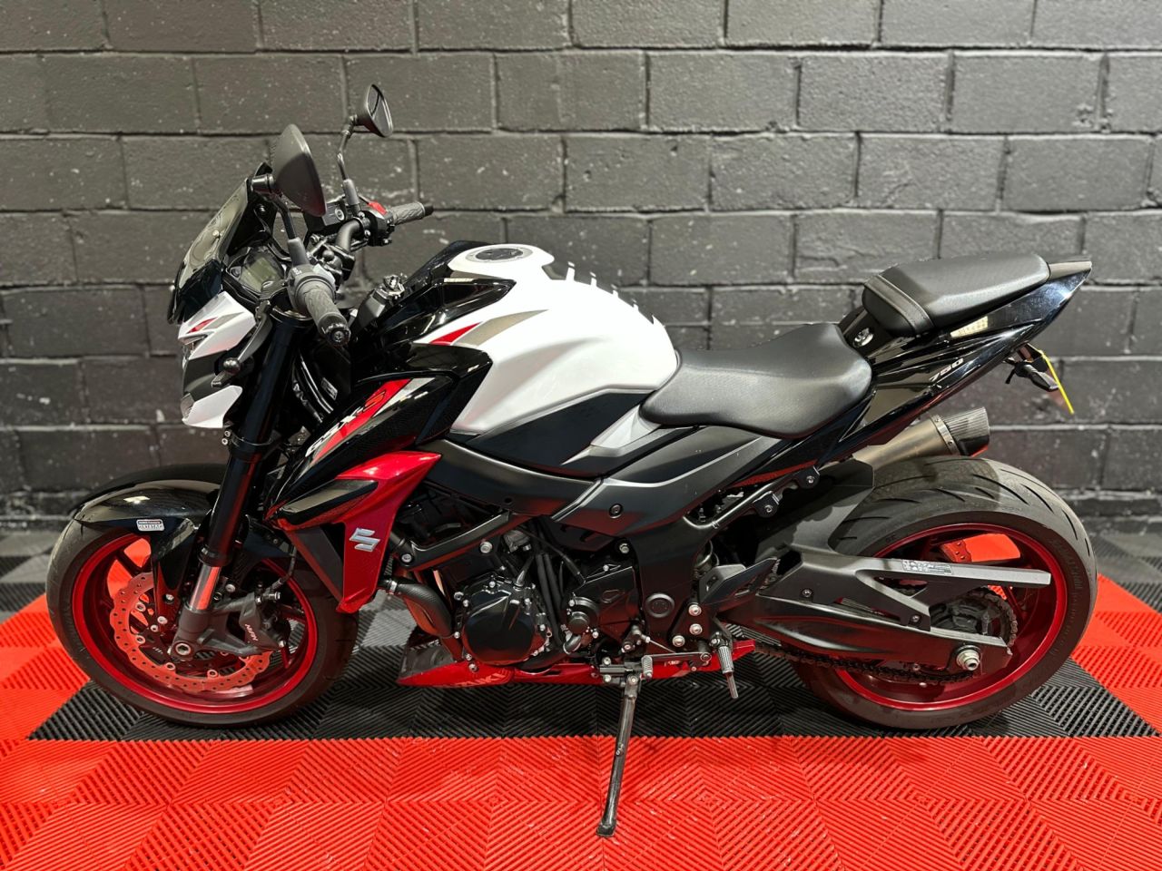 Used Suzuki GSX-S750 for sale - 78434407: Photo 11