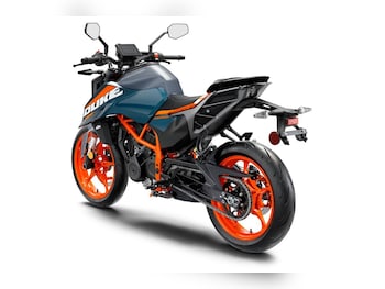 Used KTM 390 DUKE FINANCE FROM 3.9% APR undefined for sale - bike-77867517: Photo
