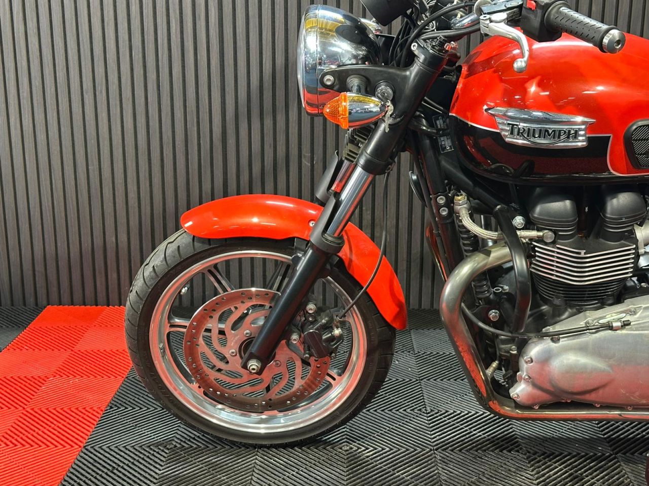 Used Triumph Bonneville 865 for sale - 78434880: Photo 18