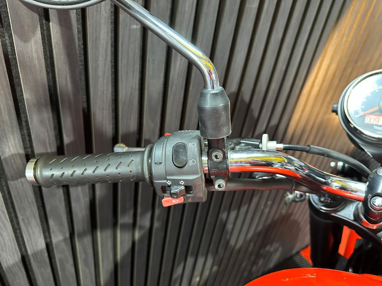 Used Triumph Bonneville 865 for sale - 78434880: Photo 21