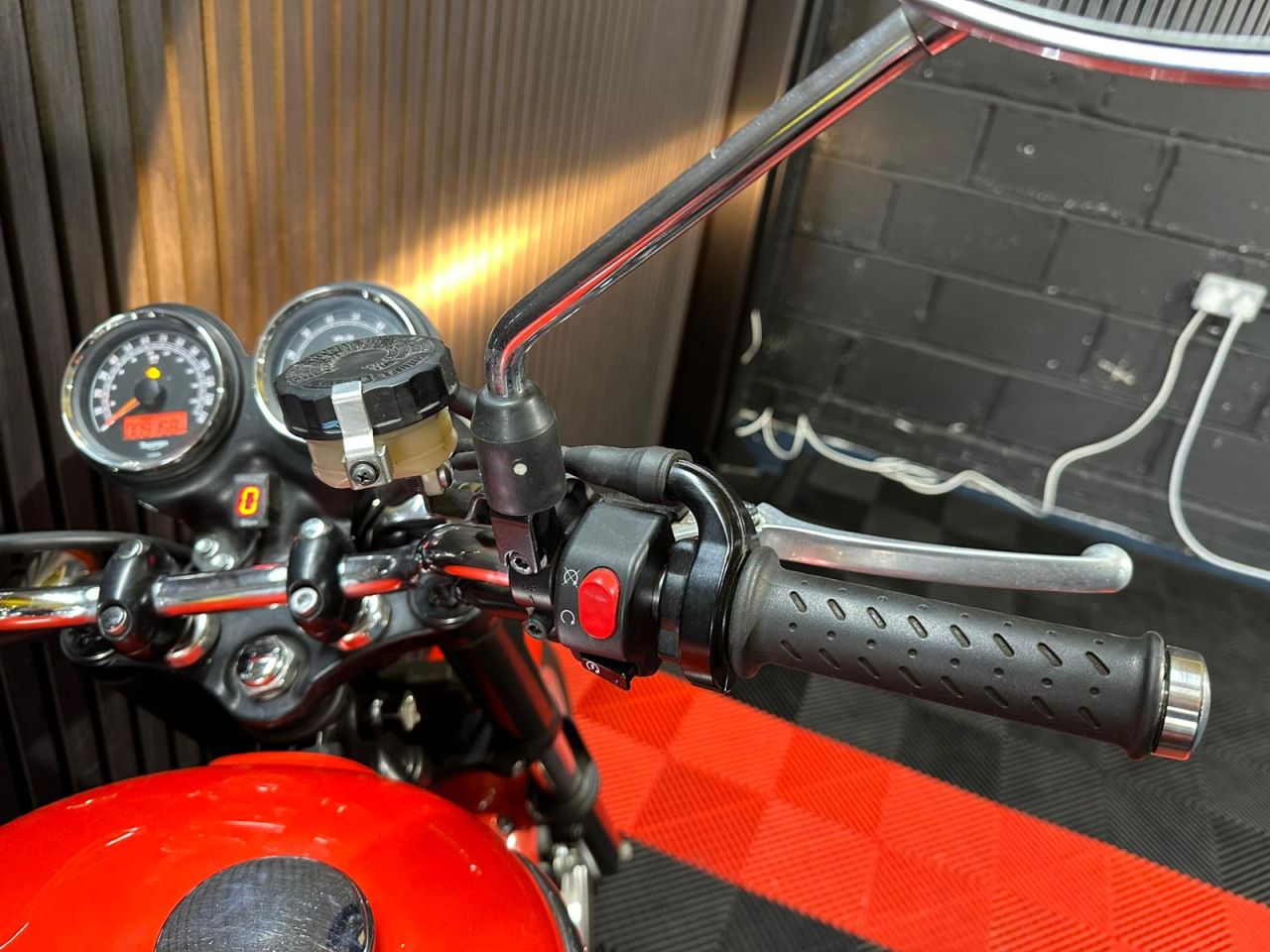 Used Triumph Bonneville 865 for sale - 78434880: Photo 23