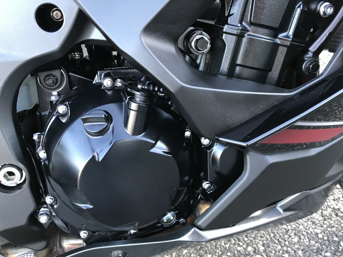 Kawasaki Ninja 1000SX ZX 1002 KPFAN