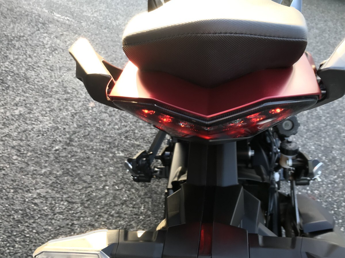 Kawasaki Ninja 1000SX ZX 1002 KPFAN