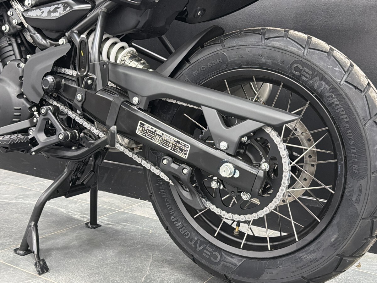 Royal Enfield Himalayan 450