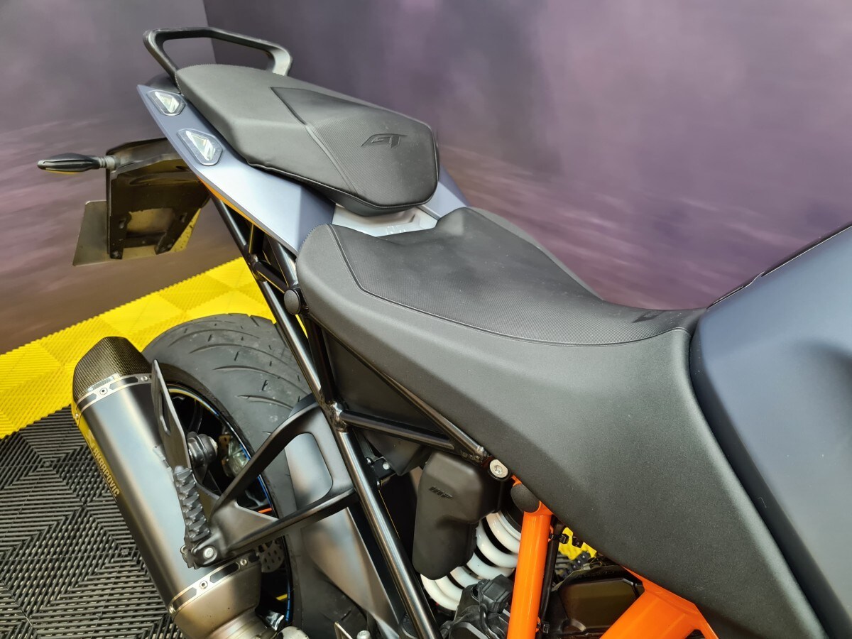 KTM 1290 SUPER DUKE GT