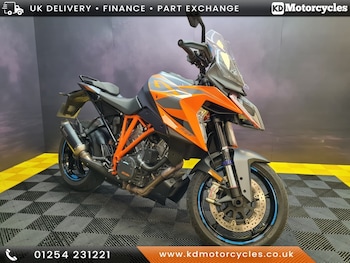 Used KTM 1290 SUPER DUKE GT 2023 for sale - bike-77866770: Photo