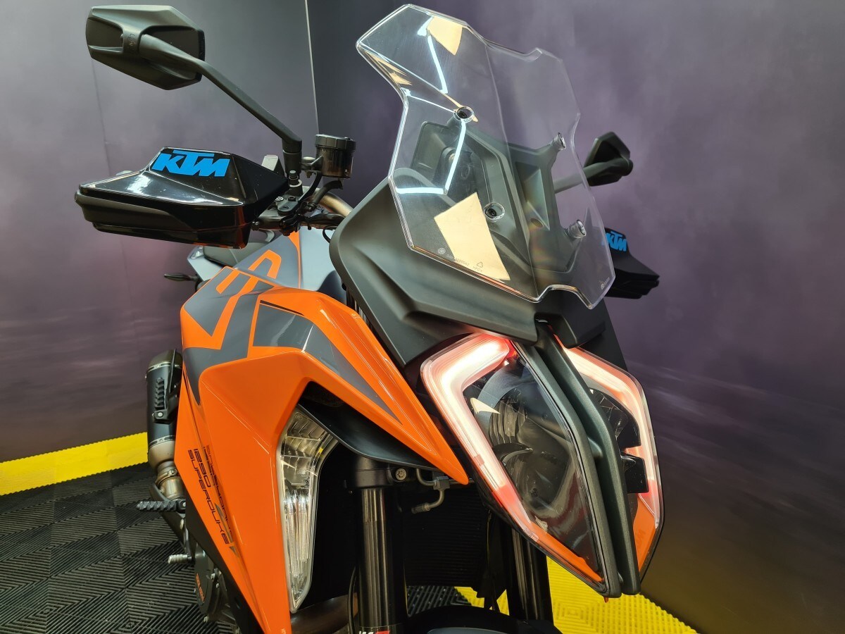KTM 1290 SUPER DUKE GT
