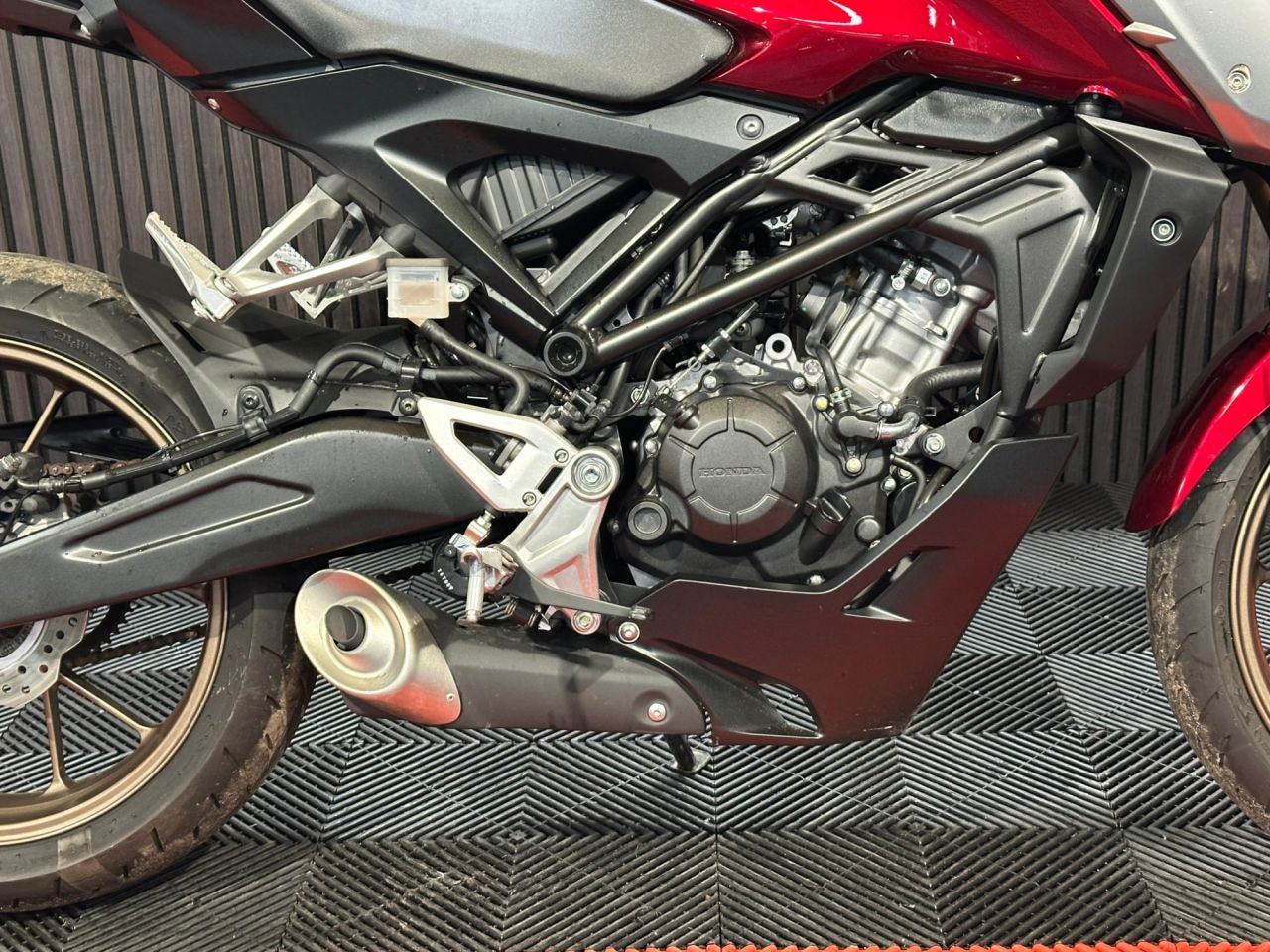 Used Honda CB125R for sale - 78435141: Photo 15