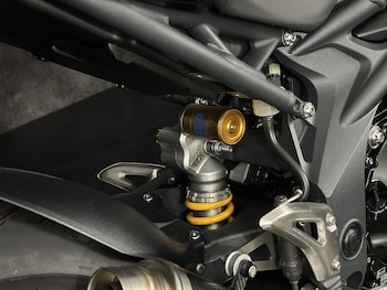 Used Triumph SPEED TRIPLE 94 R 2016 for sale - bike-77866441: Photo