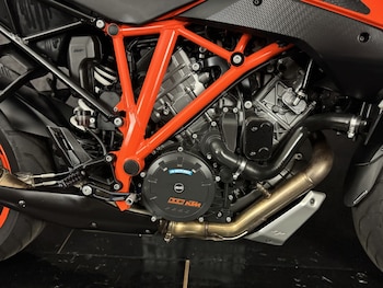 Used KTM 1290 SUPERDUKE GT 18 2019 for sale - bike-77869171: Photo
