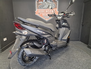 Used Mercedes-Benz GLC 2024 for sale - 77868122: Photo