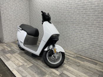 Used Keeway Blueshark 80 undefined for sale - bike-77867353: Photo