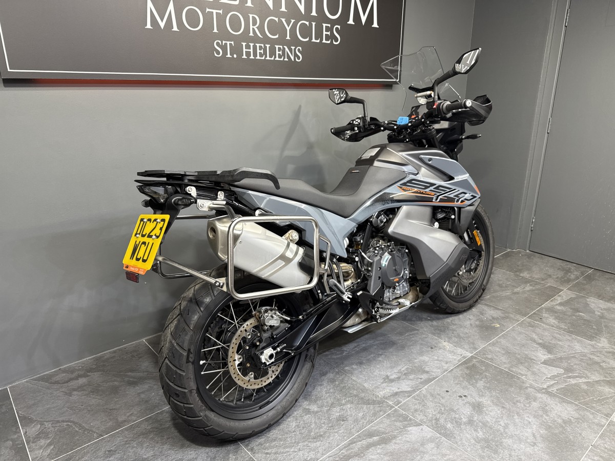 KTM 890 ADVENTURE 22