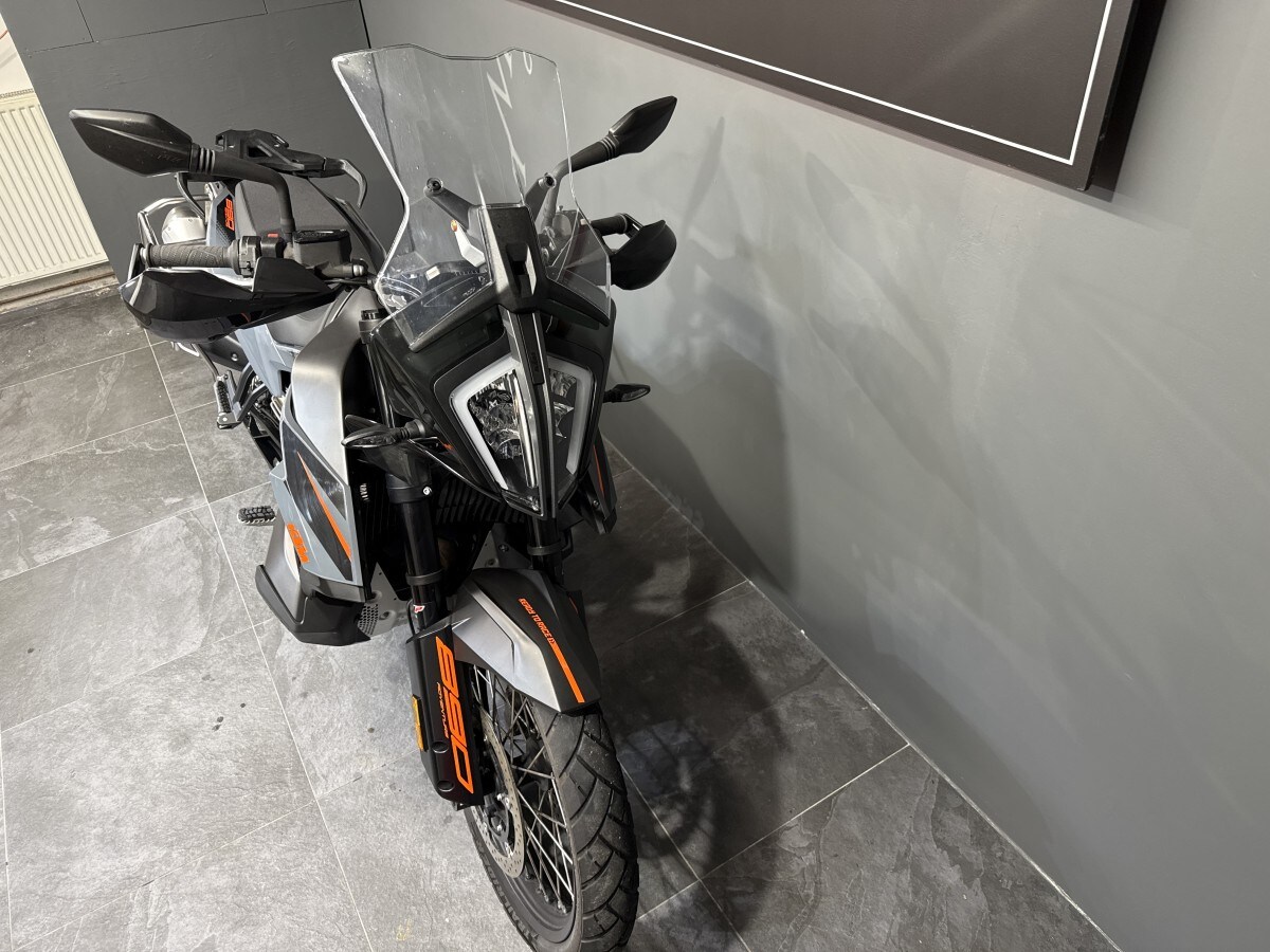 KTM 890 ADVENTURE 22