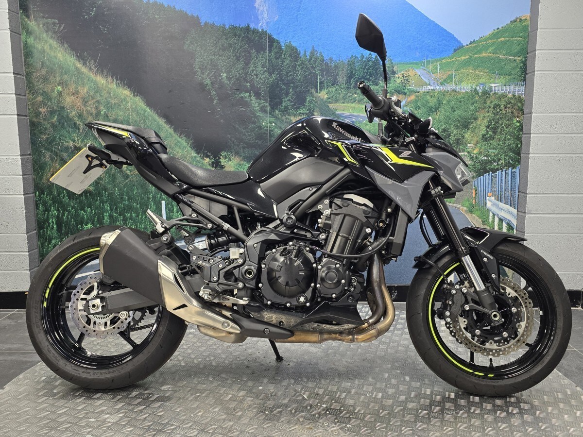 Kawasaki Z900