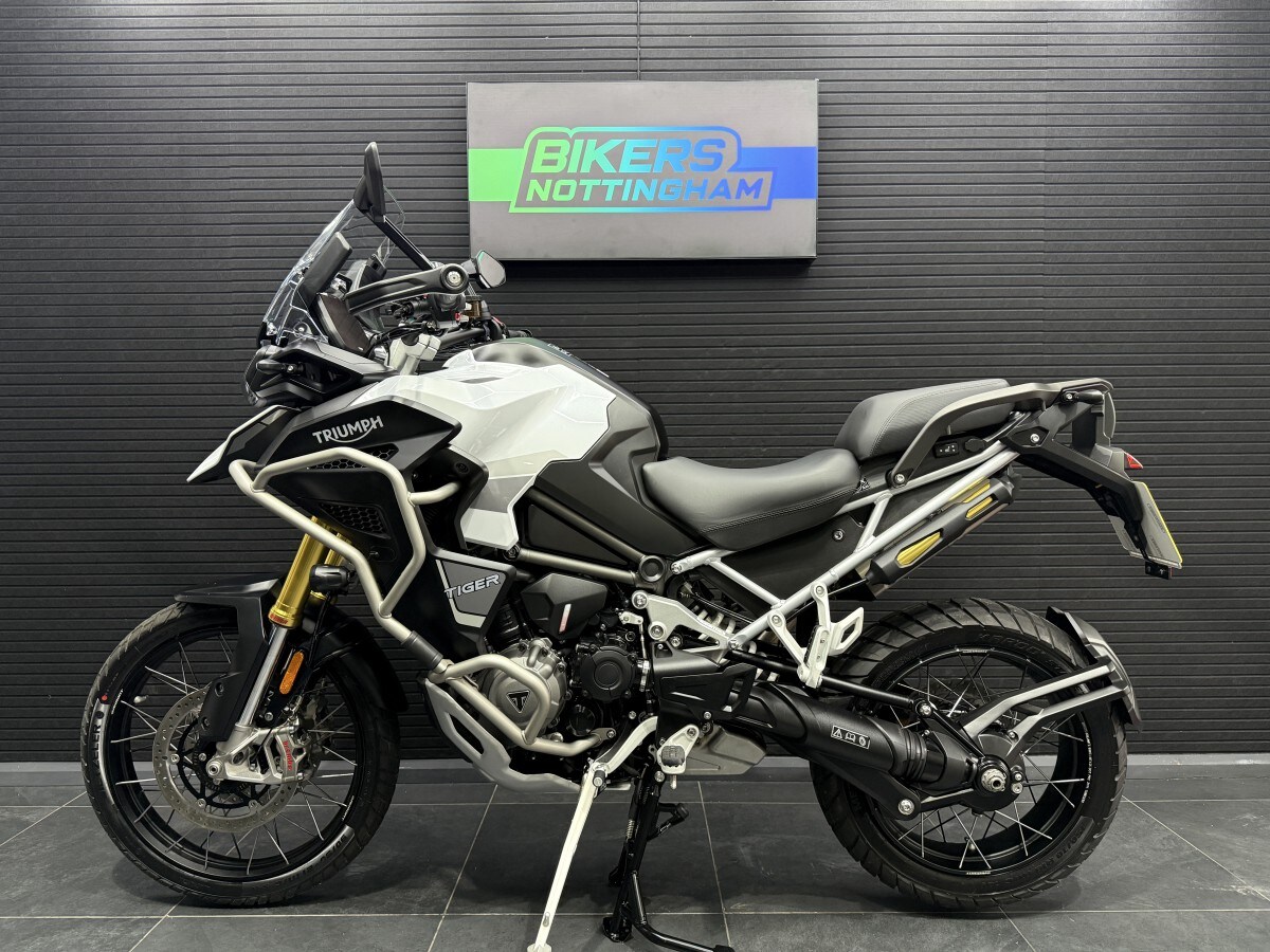 Triumph TIGER 1200 RALLY EXPLORER
