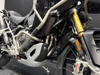 Used Triumph TIGER 1200 RALLY EXPLORER 2022 for sale - bike-77869344: Photo