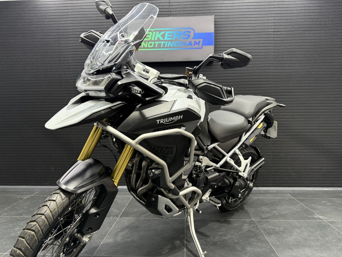 Triumph TIGER 1200 RALLY EXPLORER