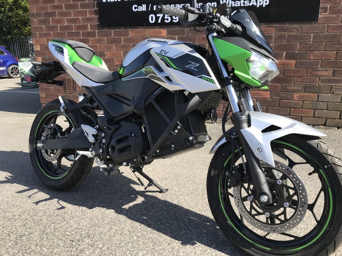 Kawasaki Z e-1 NR011ARFNN