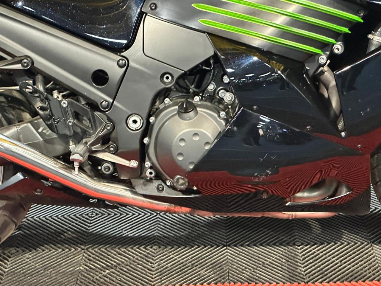 Used Kawasaki ZZR1400 for sale - 78435129: Photo 15