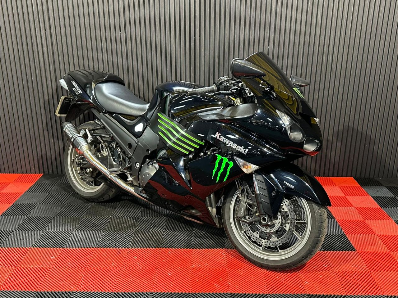 Used Kawasaki ZZR1400 for sale - 78435129: Photo 8
