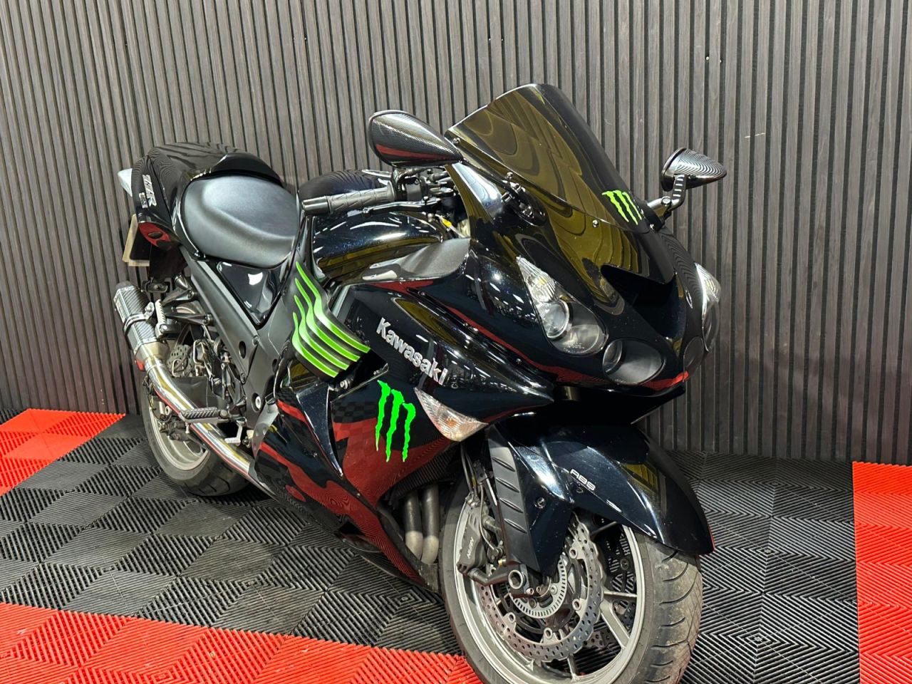 Used Kawasaki ZZR1400 for sale - 78435129: Photo 9