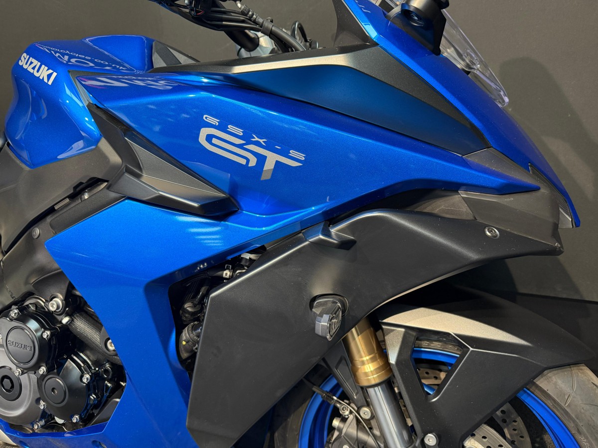 Suzuki GSXS 1000 GT