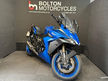 Used Suzuki GSXS 1000 GT 2023 for sale - bike-77865008: Photo