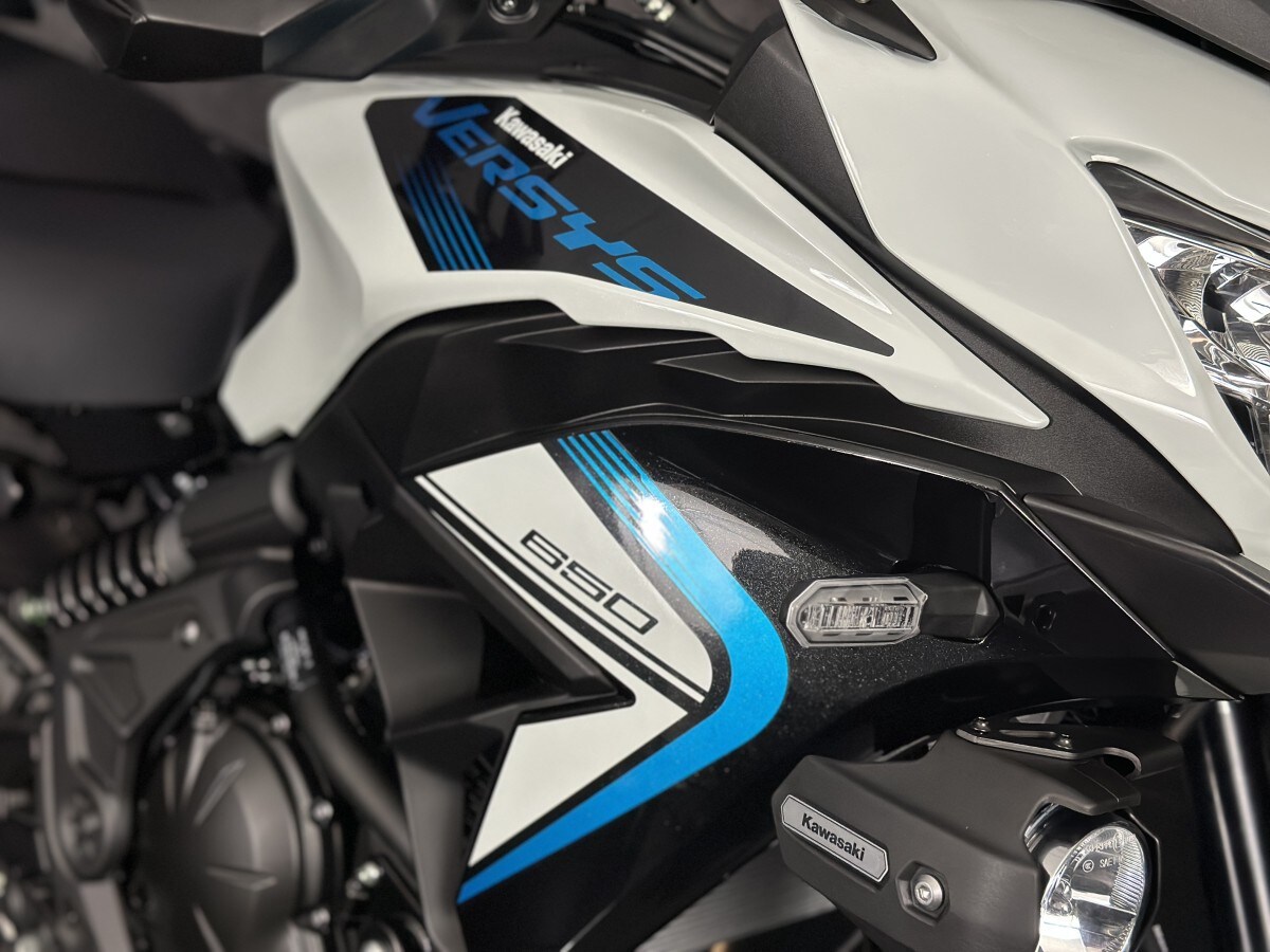 Kawasaki Versys 650 KLE650JRFNN BK2