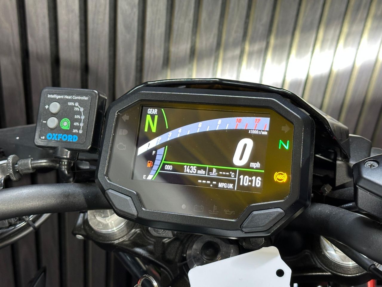 Used Kawasaki Z650 for sale - 78435293: Photo 23