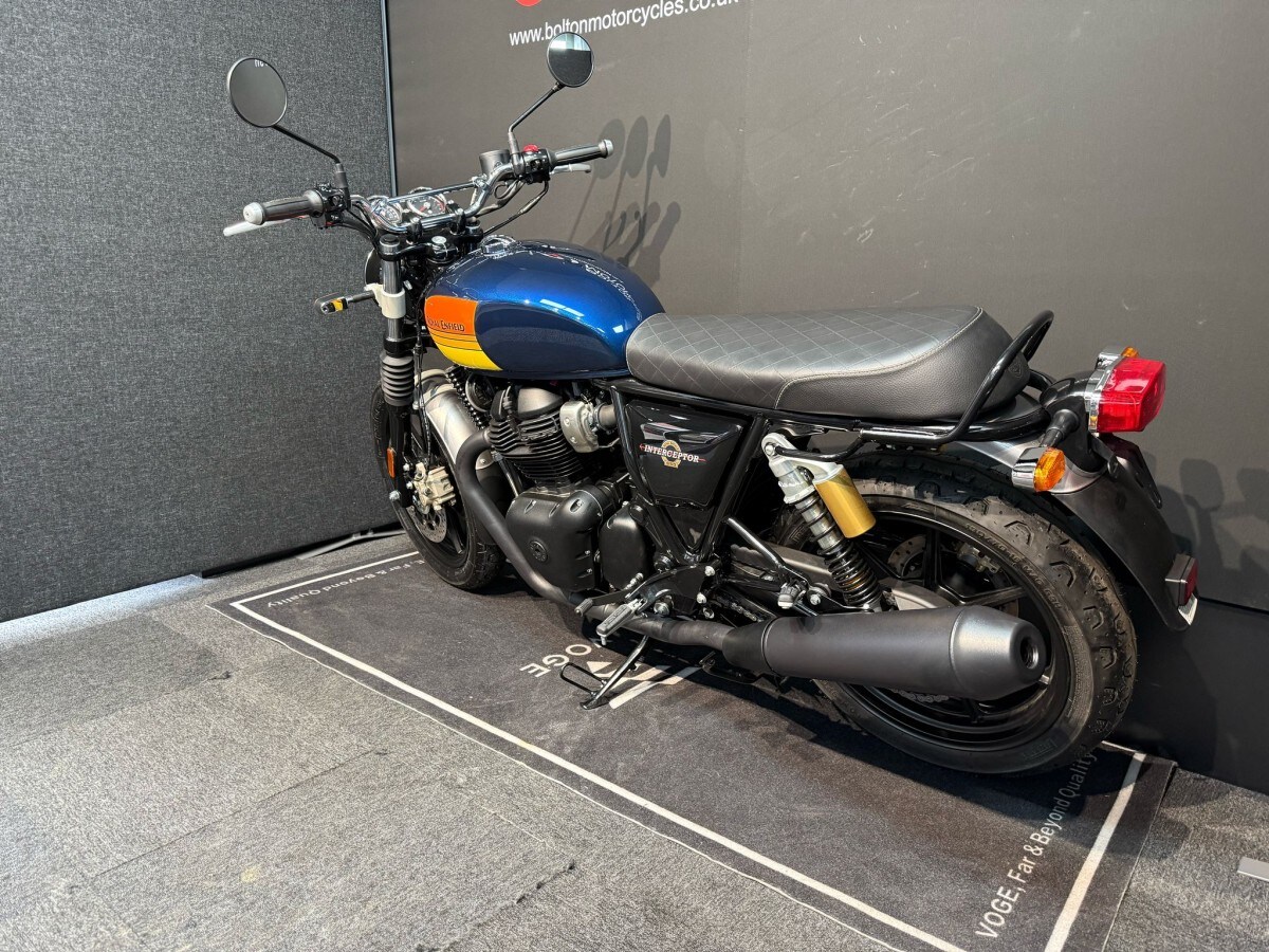 Royal Enfield Interceptor INT 650
