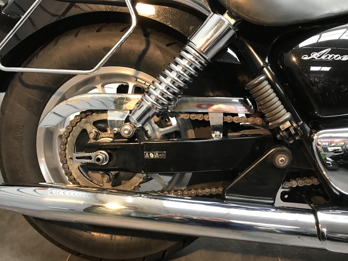 Triumph BONNEVILLE AMERICA