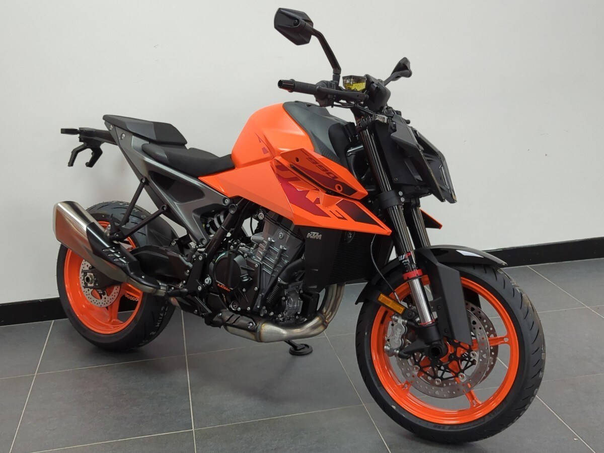 KTM 990 Duke