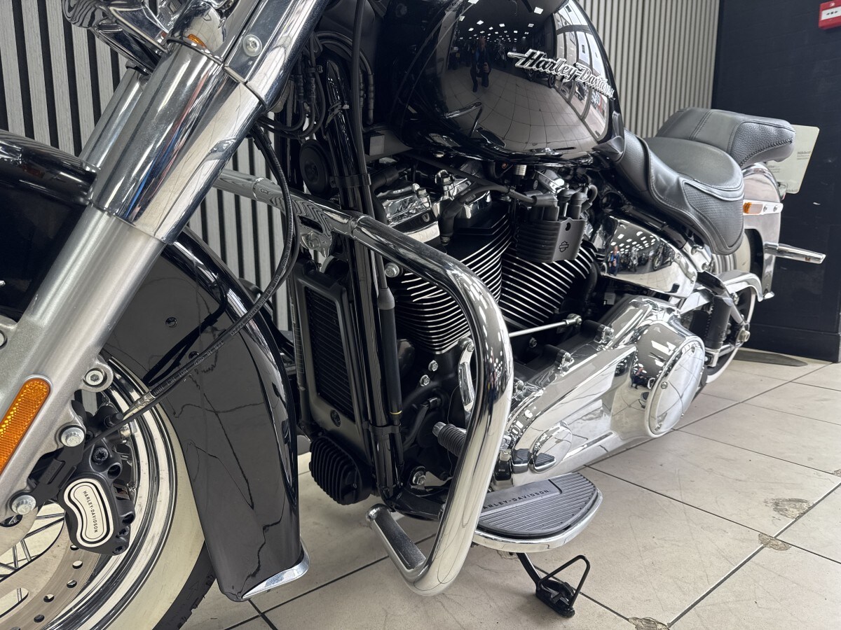 Harley-Davidson FLDE SOFTAIL DELUXE 1745