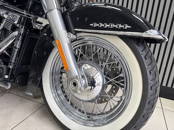 Used Harley-Davidson FLDE SOFTAIL DELUXE 1745 2018 for sale - bike-77867600: Photo