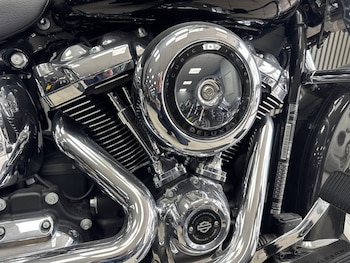 Used Harley-Davidson FLDE SOFTAIL DELUXE 1745 2018 for sale - bike-77867600: Photo