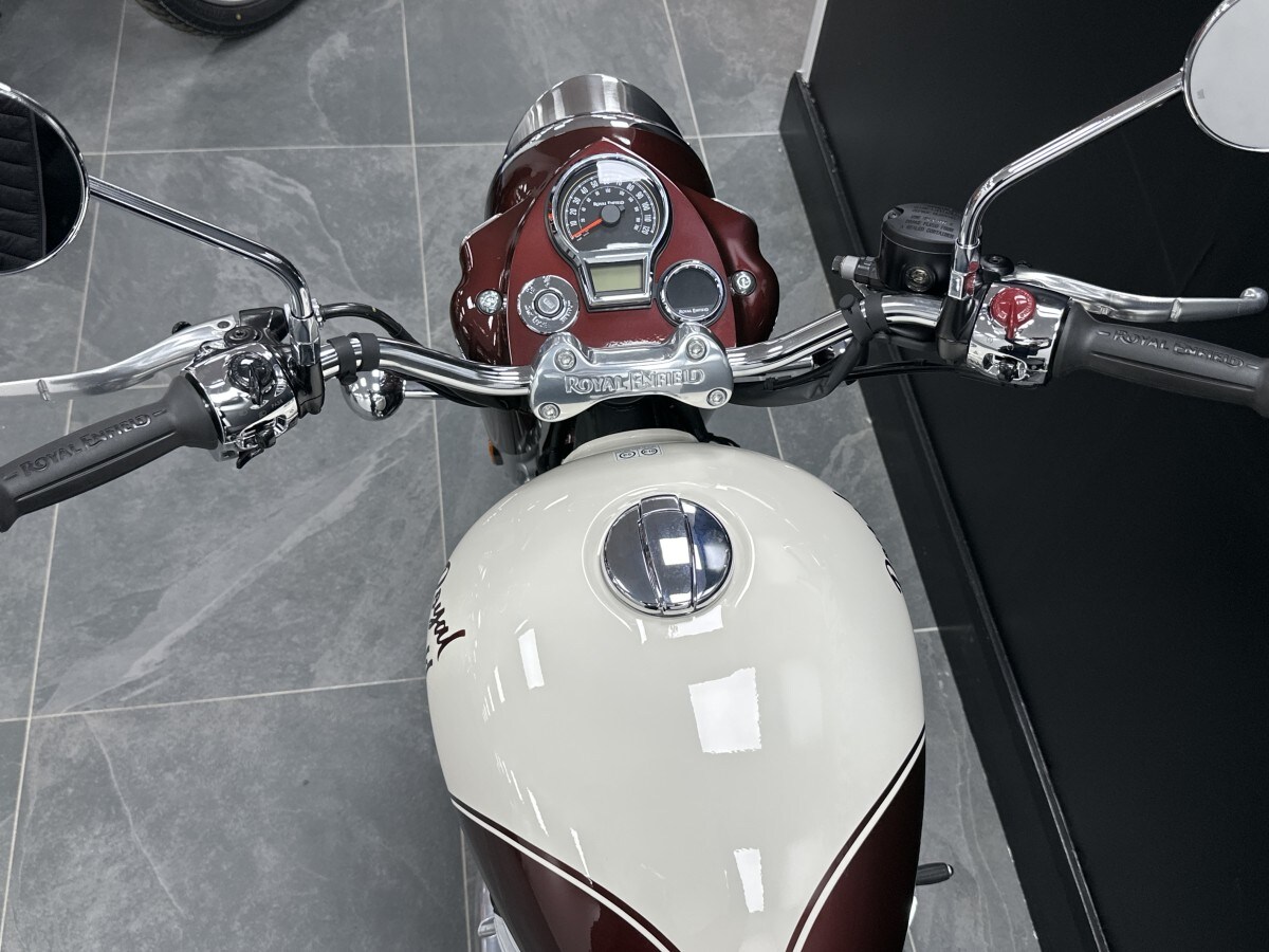 Royal Enfield CLASSIC 650