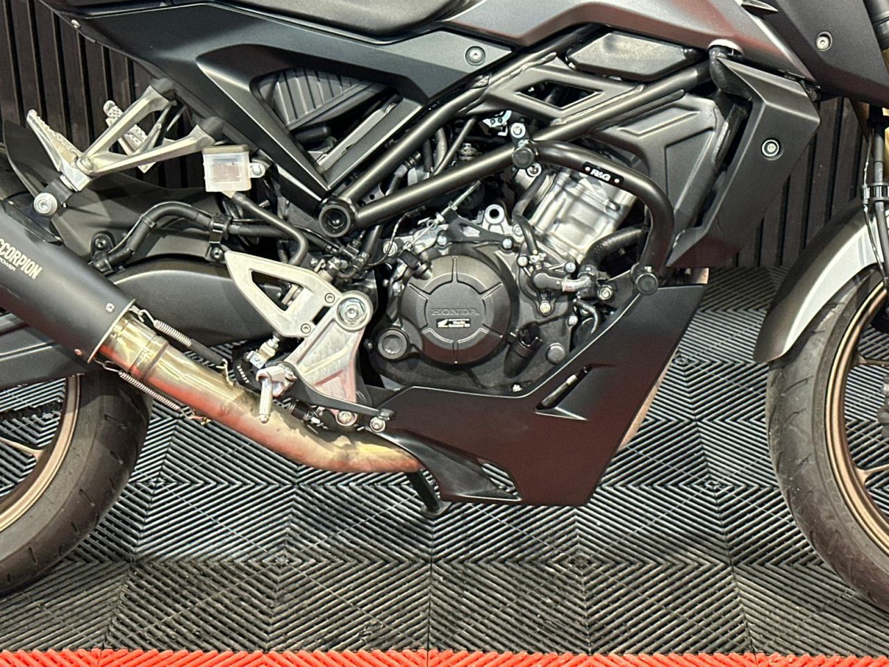 Used Honda CB125R for sale - 78435033: Photo 17