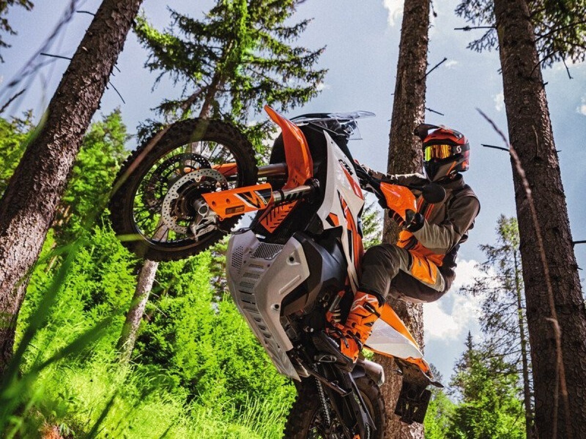 KTM 890 Adventure R