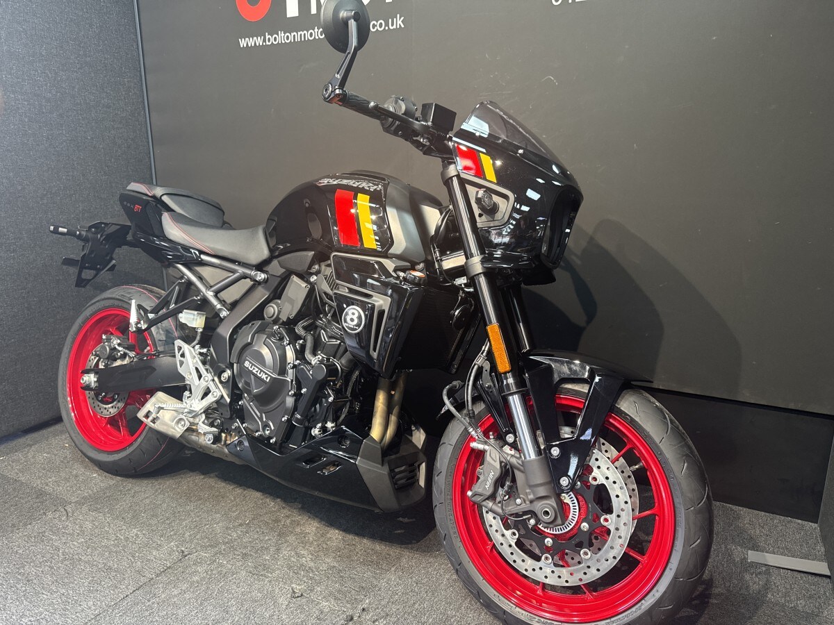 Suzuki GSX-8TT