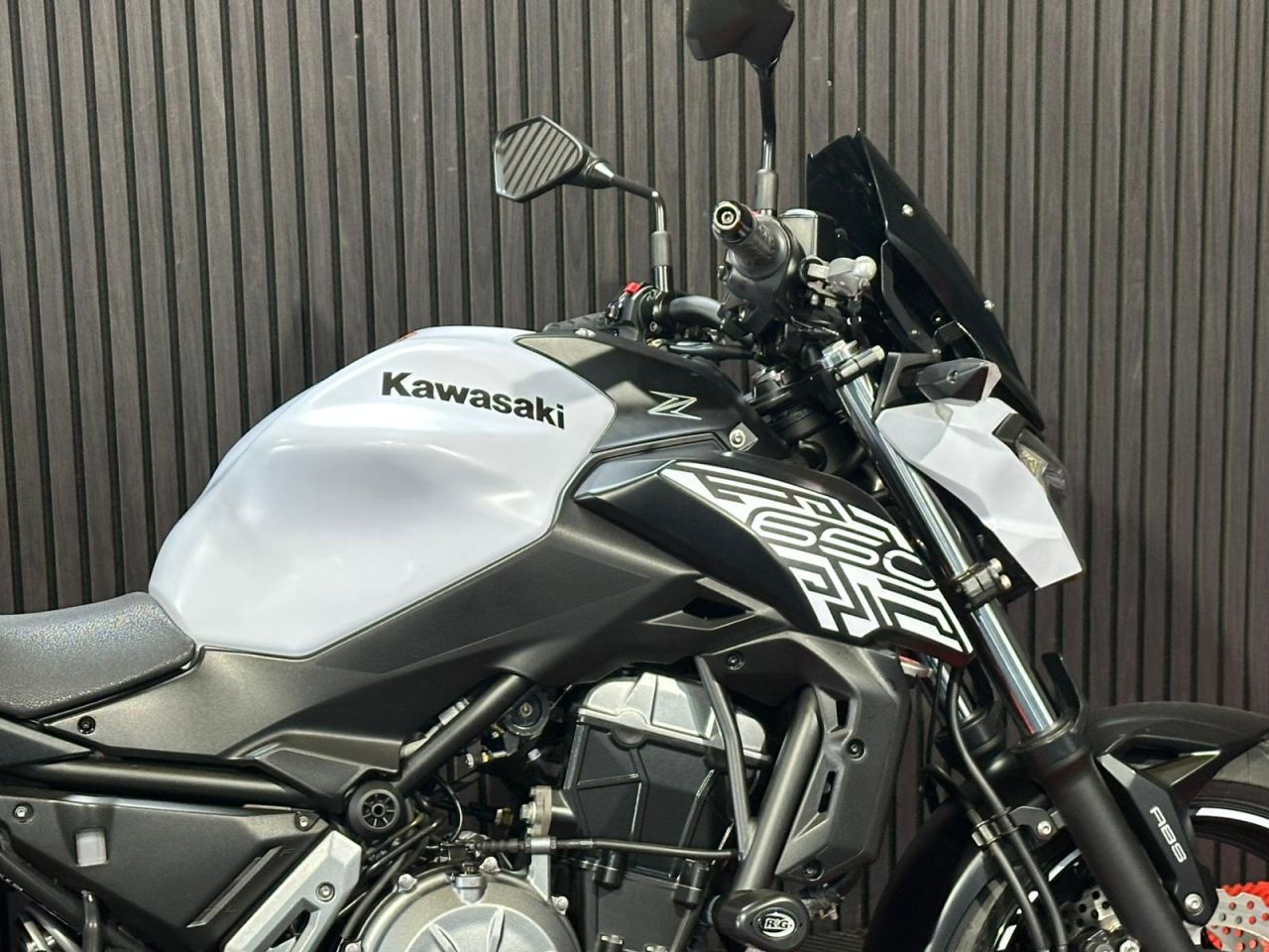 Used Kawasaki Z650 for sale - 78435151: Photo 13