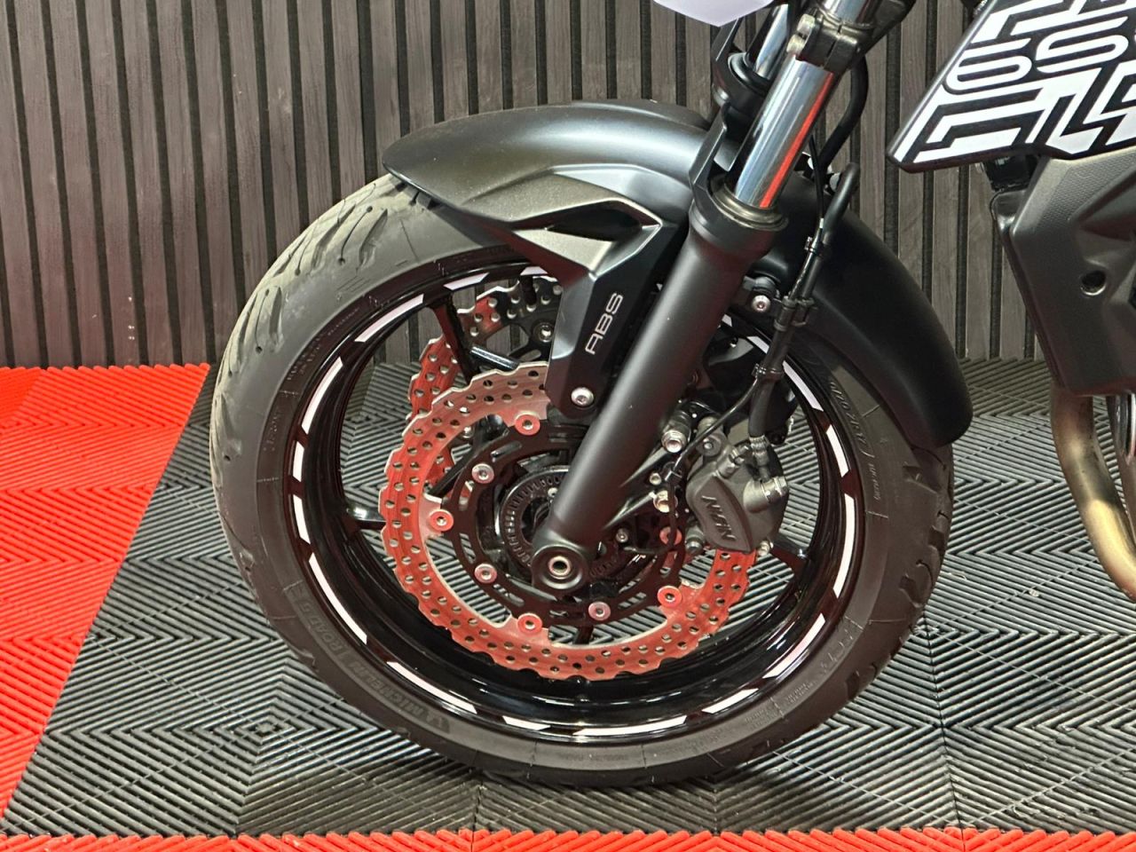 Used Kawasaki Z650 for sale - 78435151: Photo 17