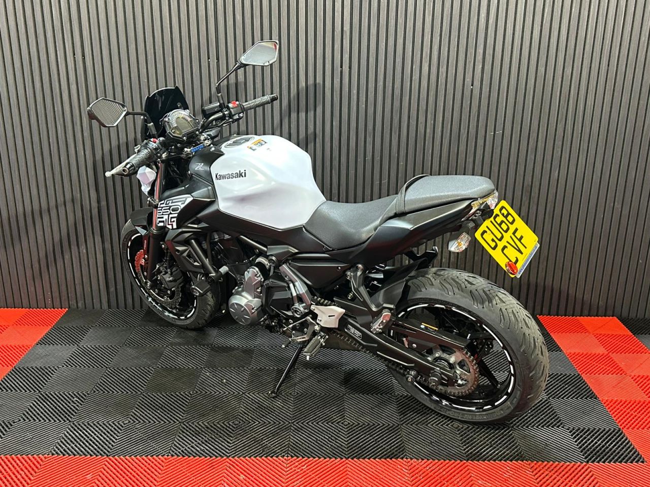 Used Kawasaki Z650 for sale - 78435151: Photo 8