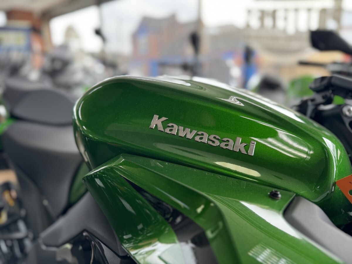 Kawasaki Ninja 1100 SX SE