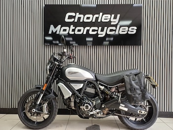 Used Ducati SCRAMBLER 1100 PRO DARK 2021 for sale - bike-77867644: Photo