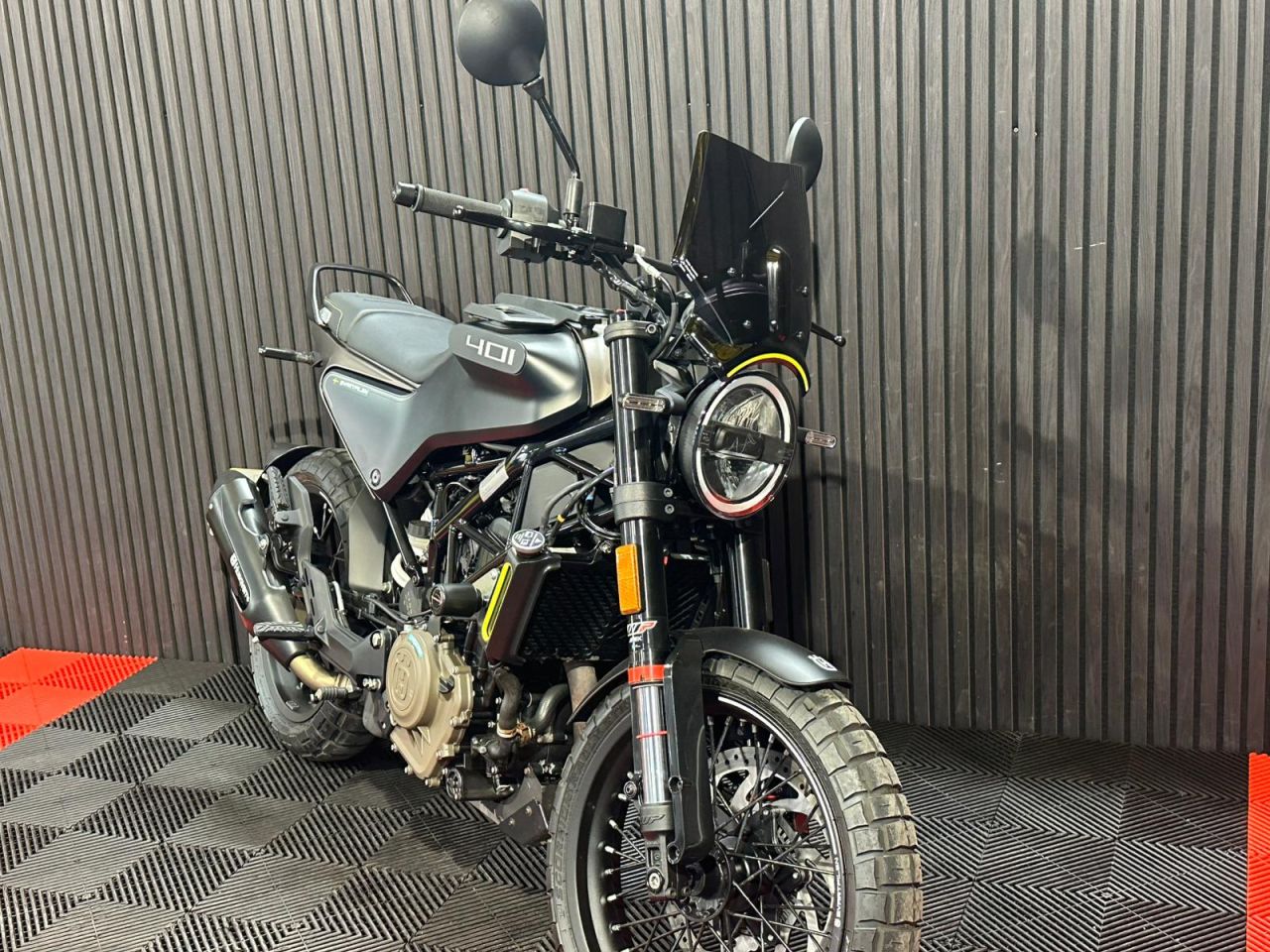 Used Husqvarna Svartpilen 401 for sale - 78434654: Photo 12