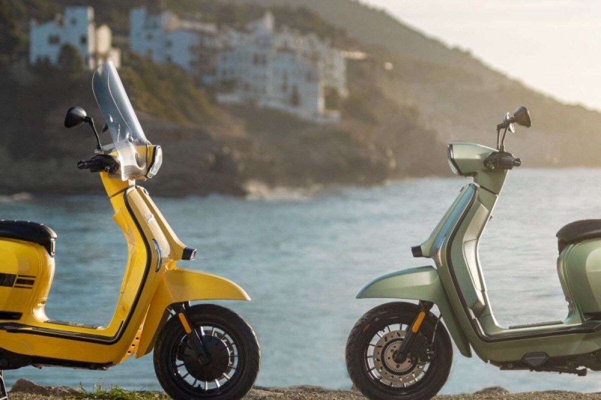 Lambretta V125 Special