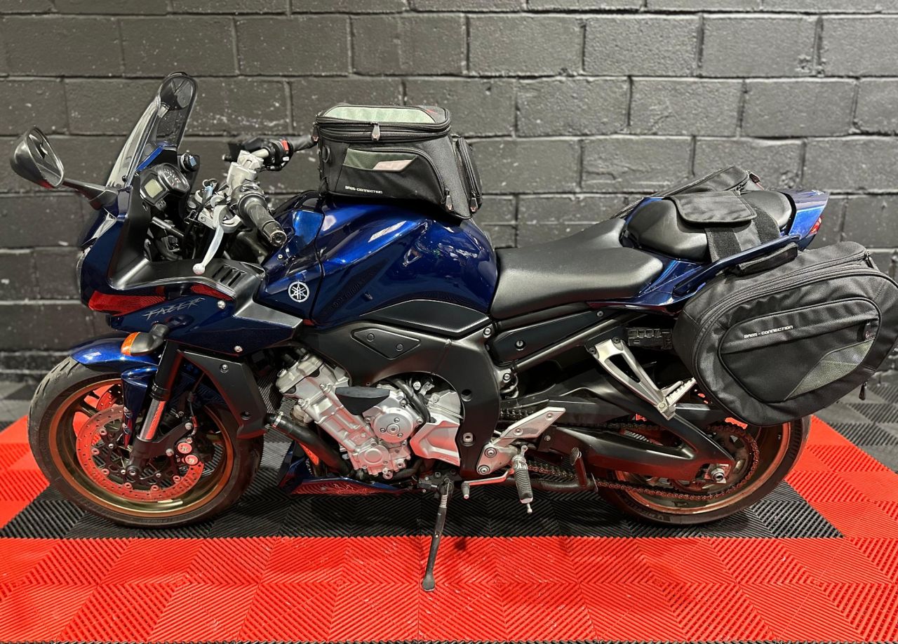 Used Yamaha FZ1 for sale - 78435337: Photo 11