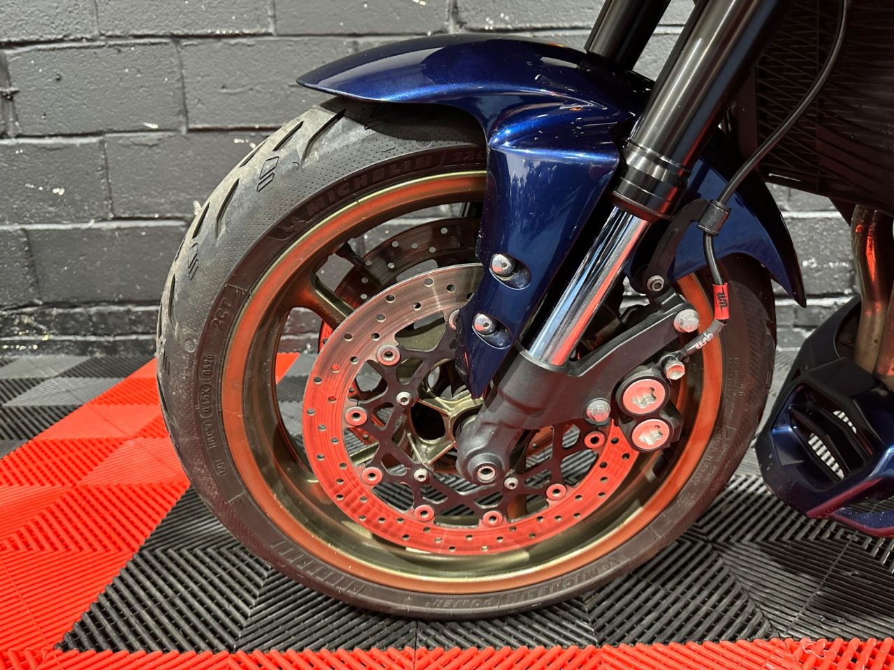 Used Yamaha FZ1 for sale - 78435337: Photo 18