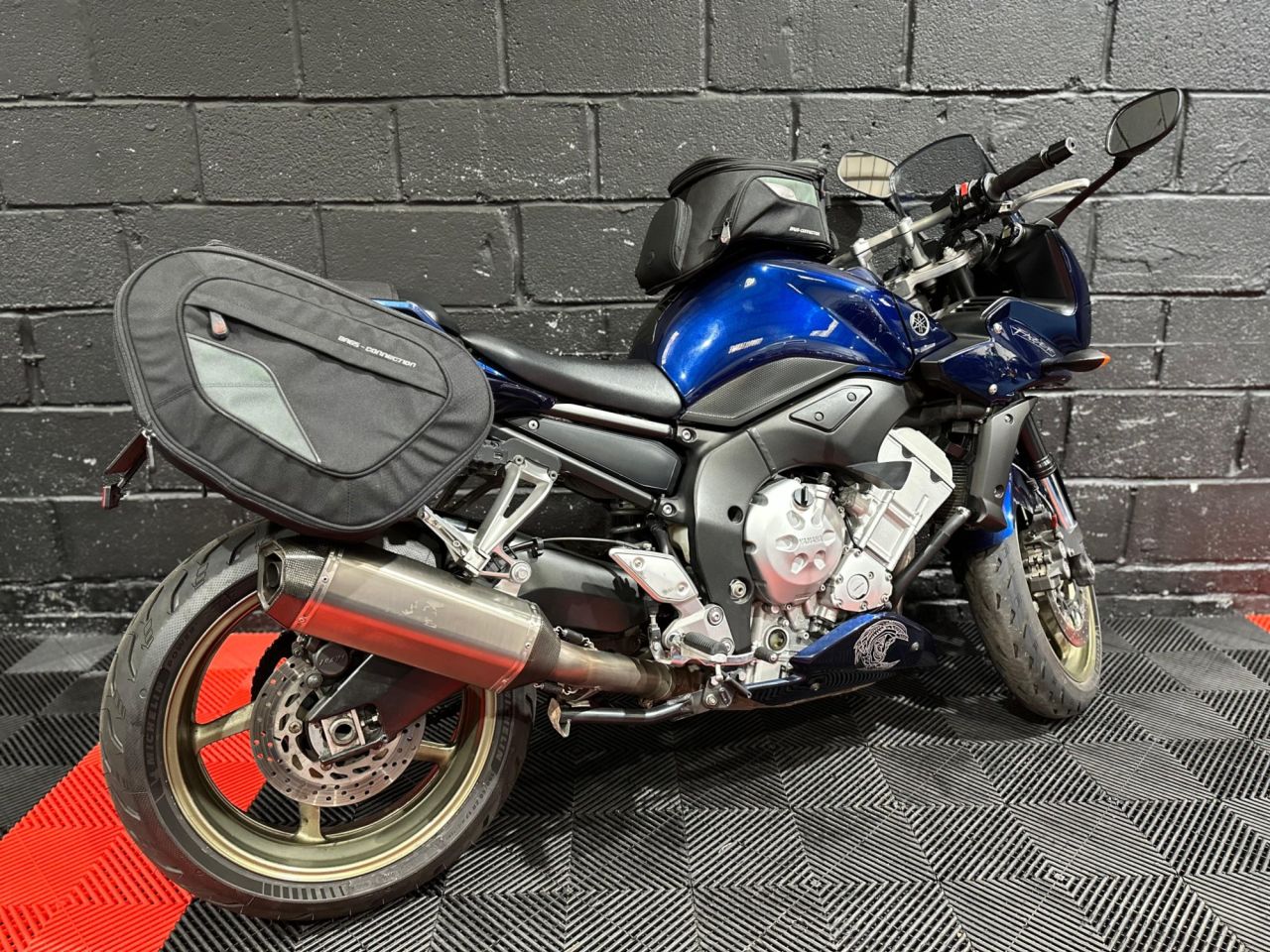 Used Yamaha FZ1 for sale - 78435337: Photo 6